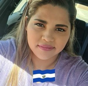 Meet your Posher, Yaneth